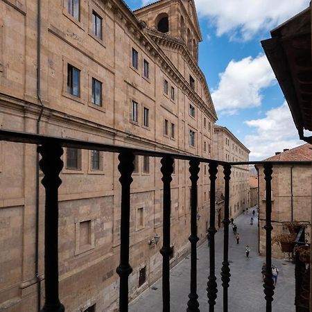 Estudio En La Calle Mas Bonita De Salamanca Eksteriør billede